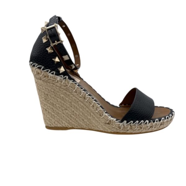 Valentino Rockstud Wedge (US 7)