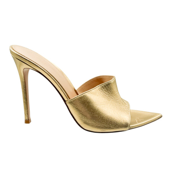 Gianvitto Rossi Mules (US 7.5)