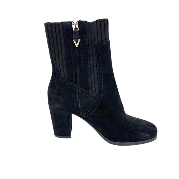 Vionic Booties (US 6.5)