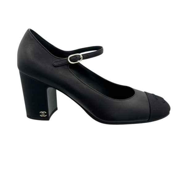 Chanel Pump (US 8.5)
