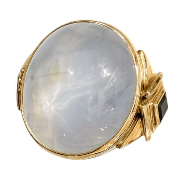 Star Sapphire and Garnet Ring