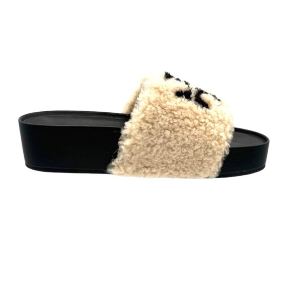 Tory Burch Shearling Sandals (US8)