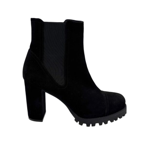 Stuart Weitzman Booties (US 5.5)