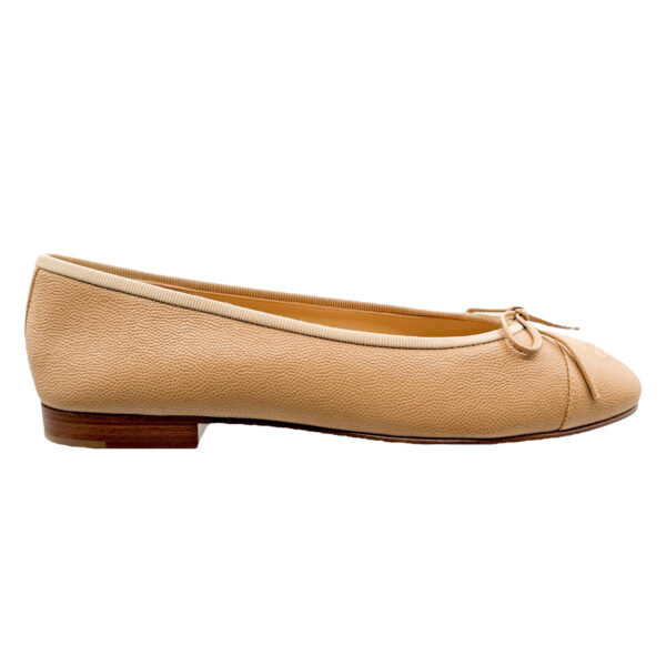 Chanel Flats (US 7.5)