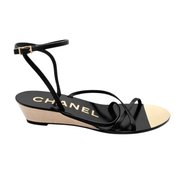 Chanel Sandals (US 9)
