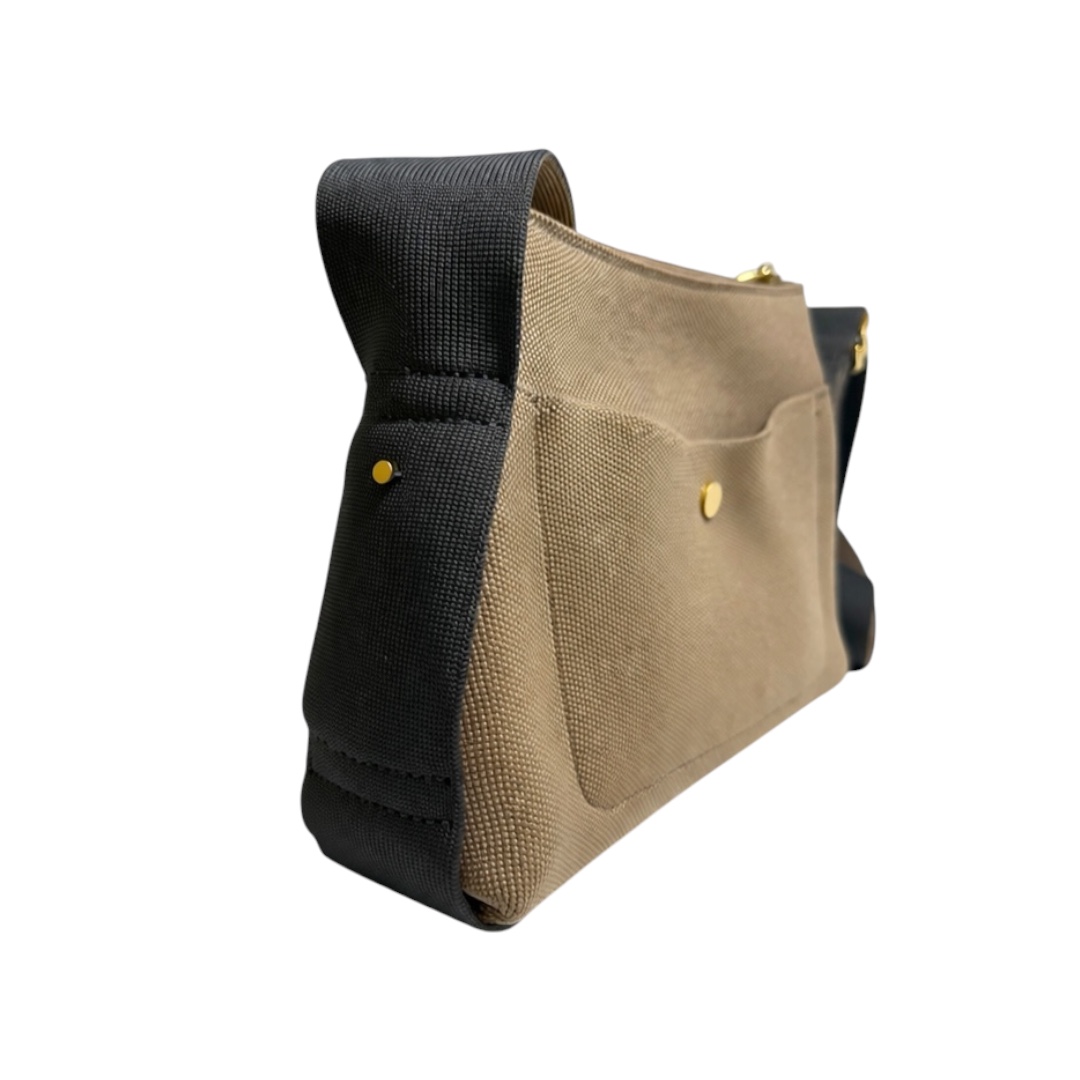 Cuyana-croosbody-nylon-beige