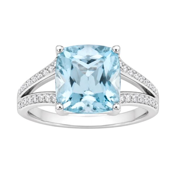 HDK Aquamarine and Diamond Ring