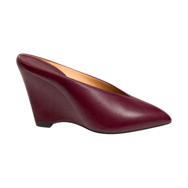 Salvatore Ferragamo Wedge (US 6)