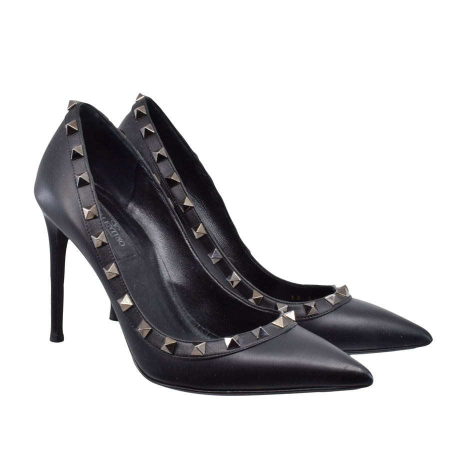 valentino-black-rockstud-heels