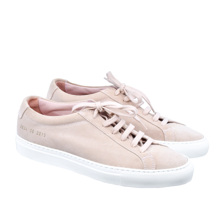 womancommonprojects-pink-suede-sneakers
