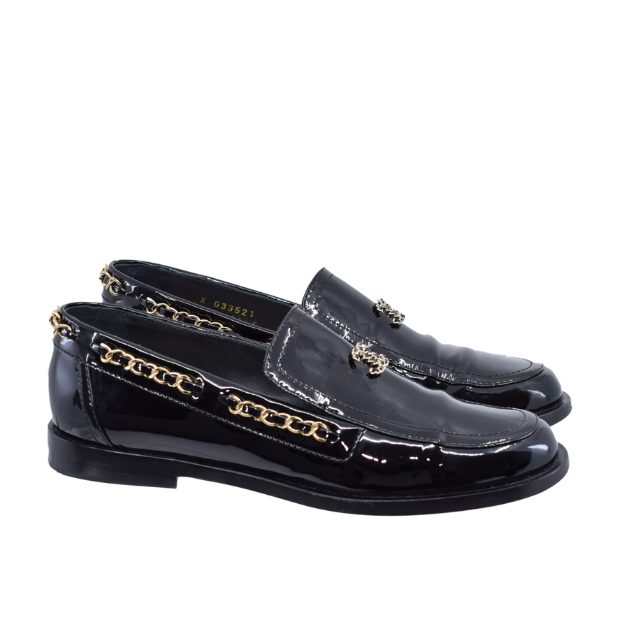 chanel-black-patent-leather-chain-loafers