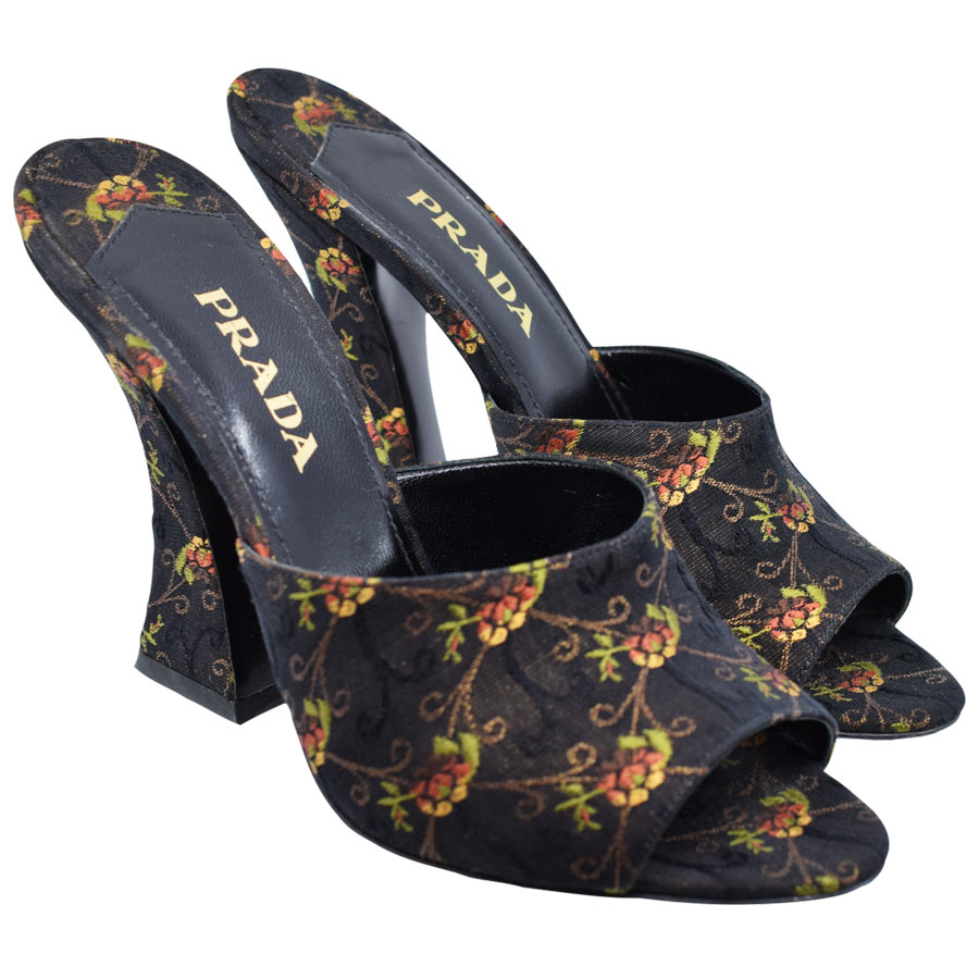 prada-floral-embroidered-heels