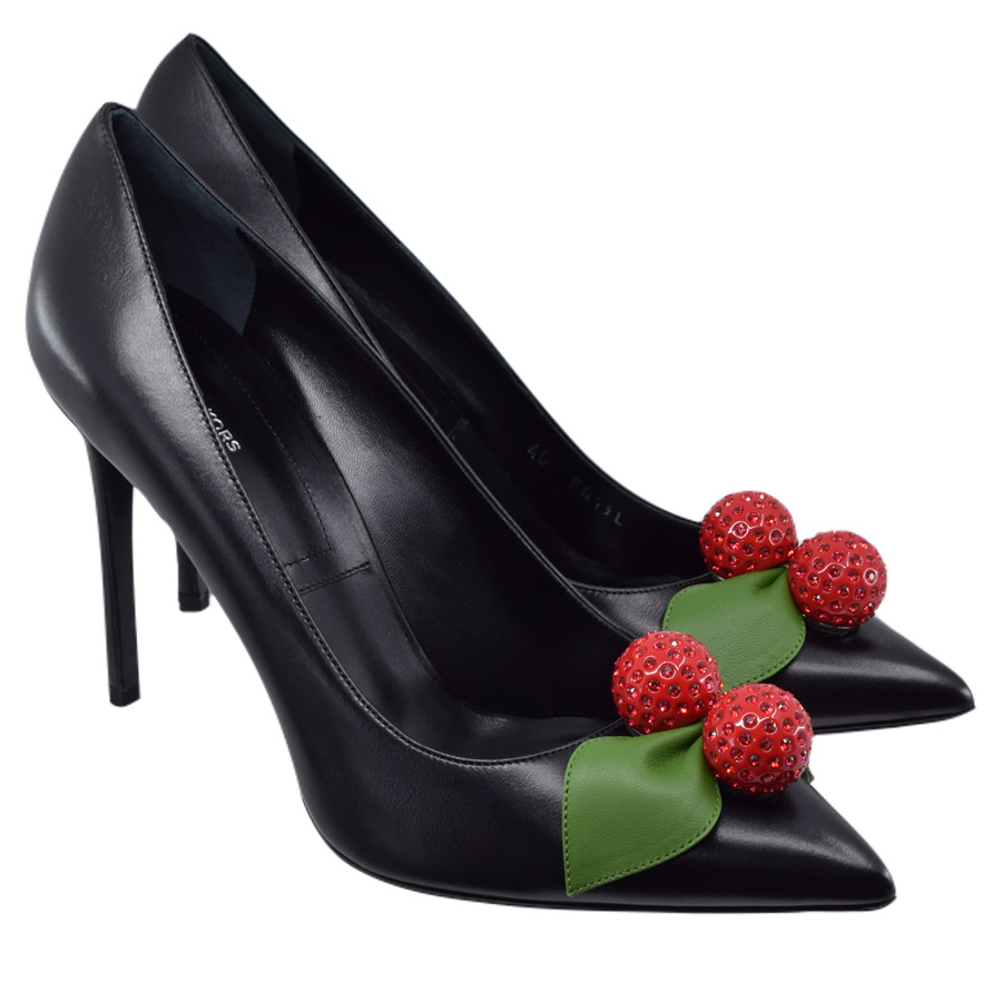 michaelkors-black-cherry-heels