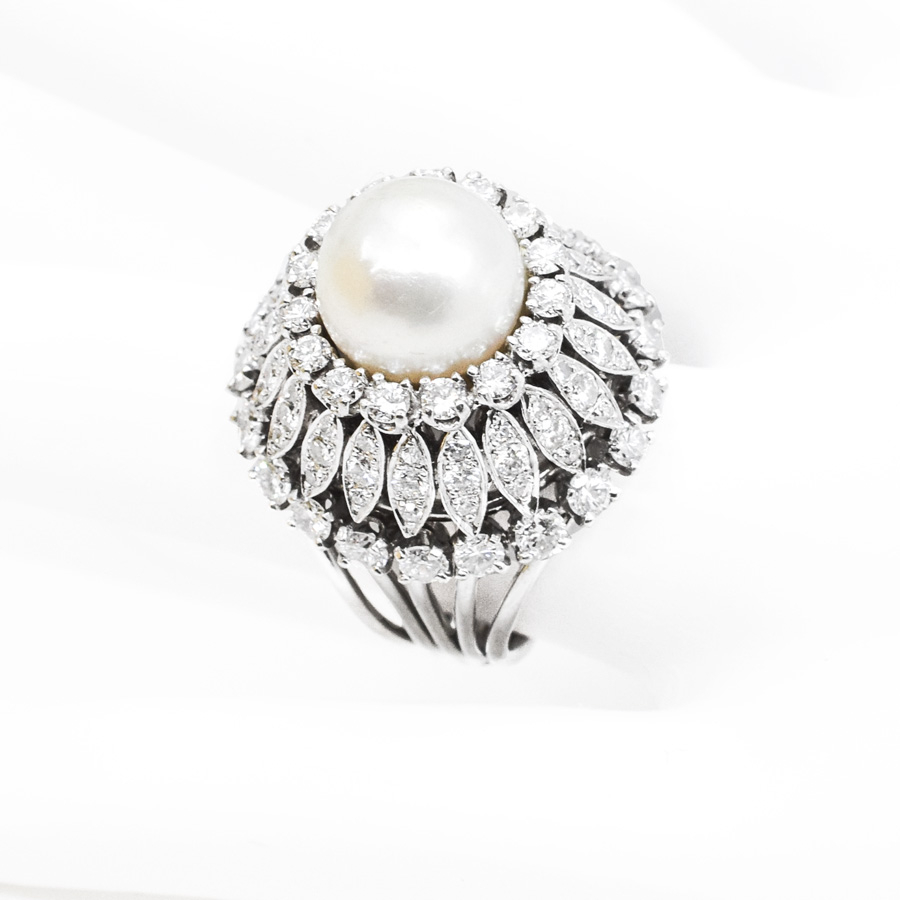 unsigned-18k-white-gold-diamond-pearl-dome-ring-2