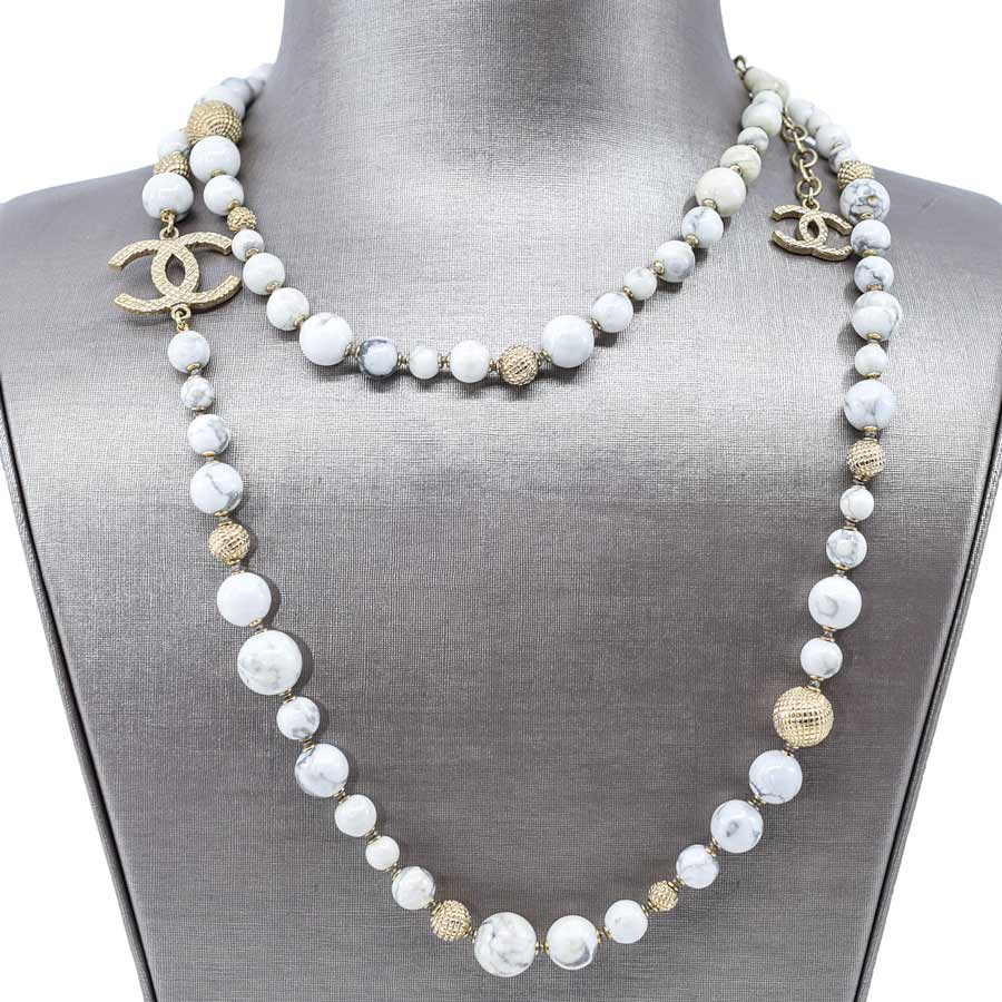 chanel-marble-gold-ball-necklace-1