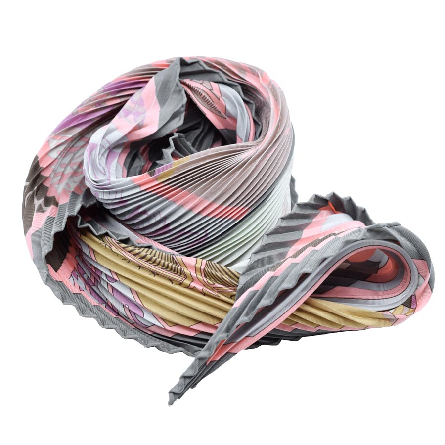 hermes-plisse-pink-grey-scarf-2