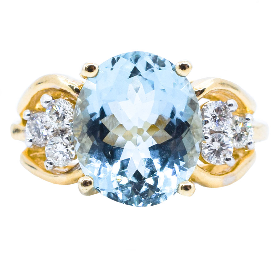 unsigned-18k-yellow-gold-aqua-diamond-ring-1