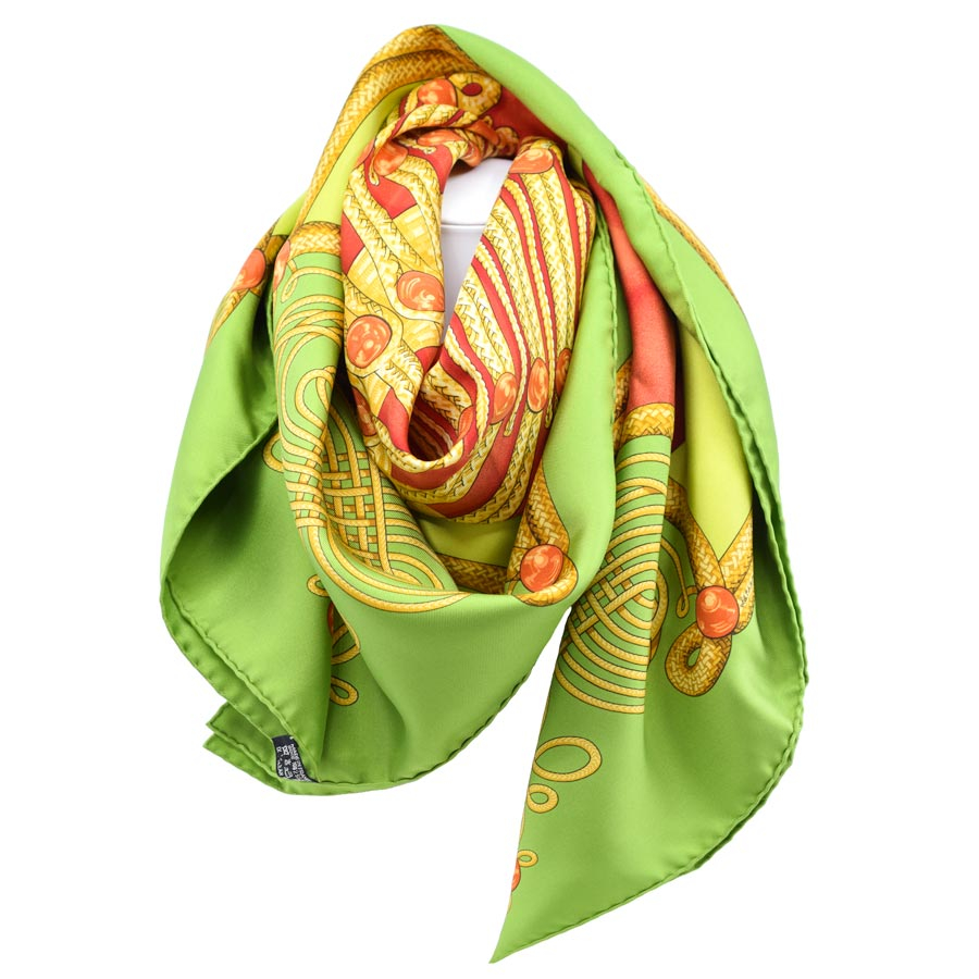 hermes-green-jacket-silk-scarf-1