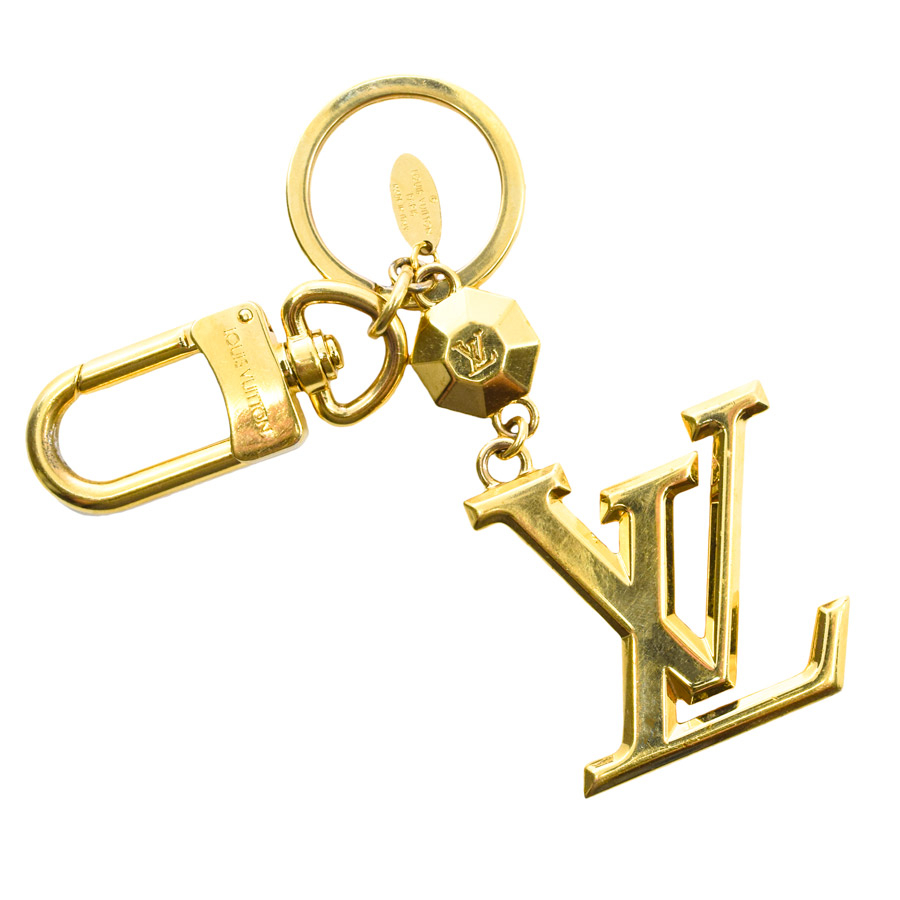 louisvuitton-gold-lv-keychain-1