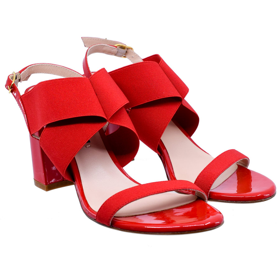 stuartweitzman-red-elastic-tophblock-heels-1