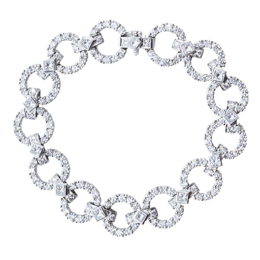 unsigned-18k-white-gold-diamond-circle-bracelet-1