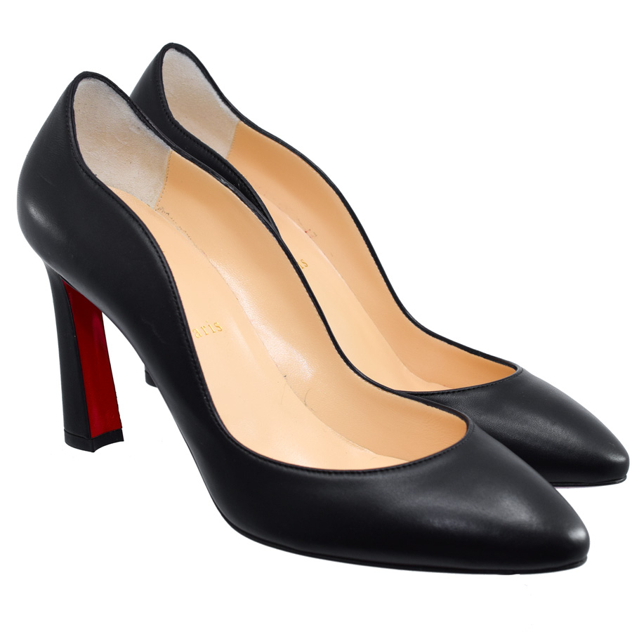 christianlouboutin-black-leather-chunk-wavy-heels