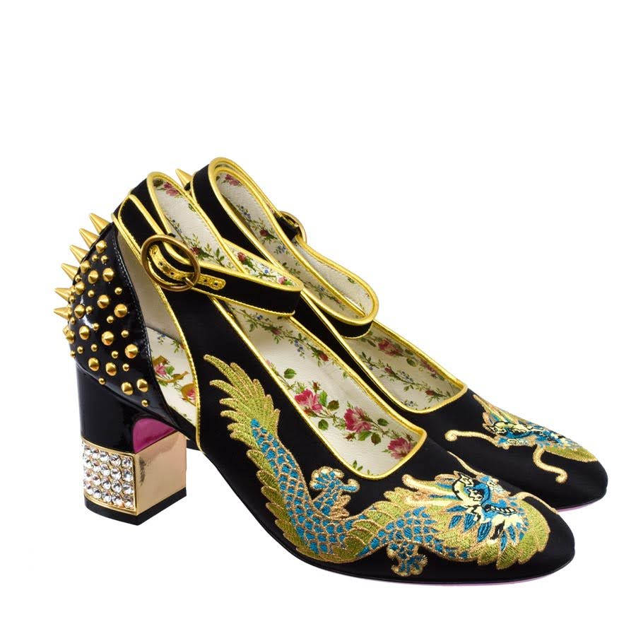 gucci-embroidered-spike-pumps (1)