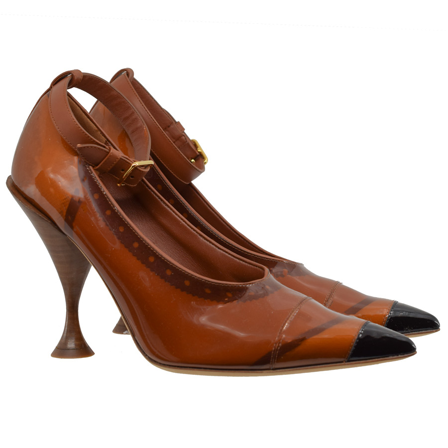 burberry-maryjane-printed-heels