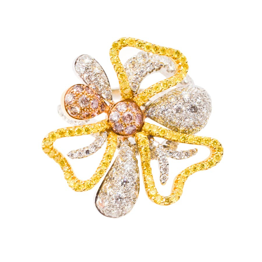 salavetti-18k-yellow-rose-white-gold-flower-pink-diamond-ring-2