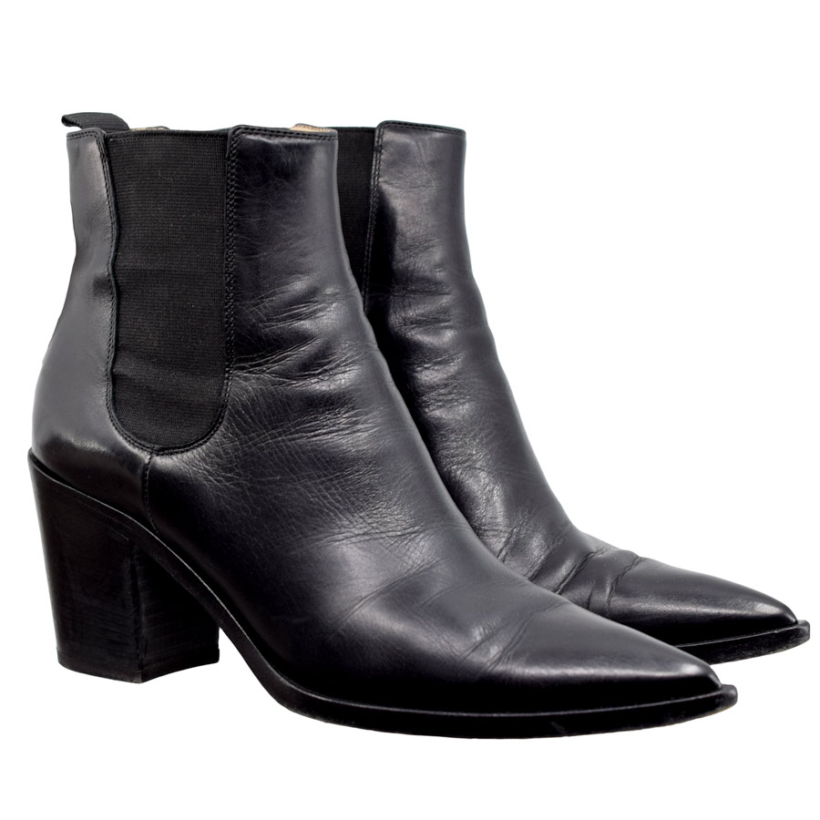 gianvitorossi-leather-point-toe-block-heel-leather-booties