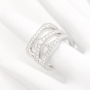 sw-unsigned-18k-white-gold-turning-ring-3