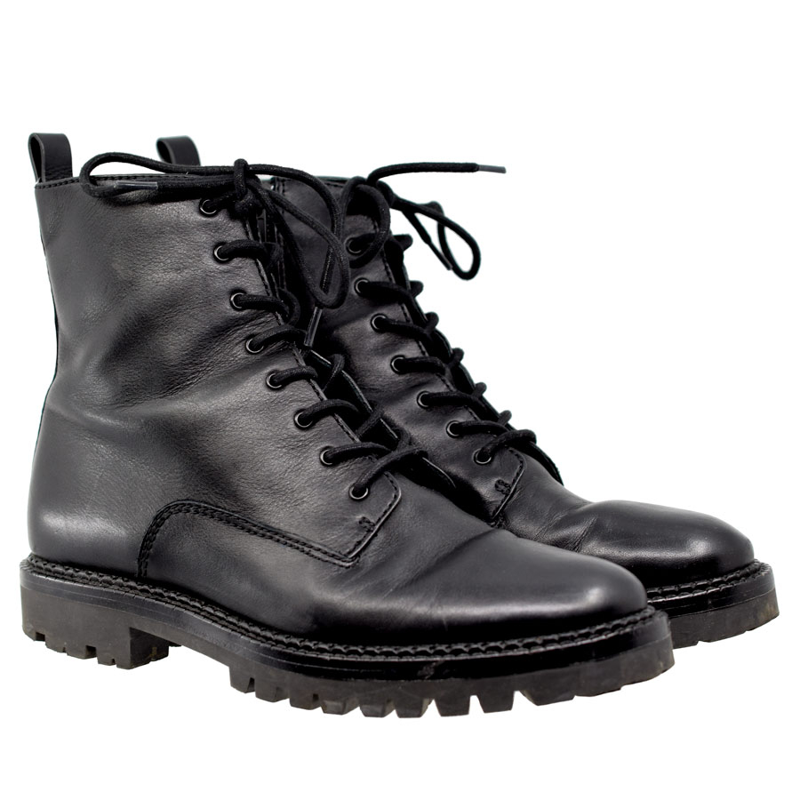 vince-black-leather-boots