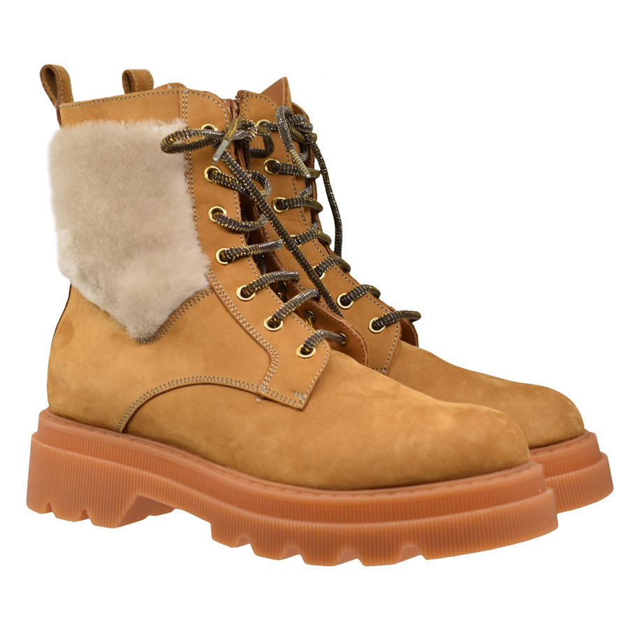 voileblanche-camel-leather-fuzzy-boots