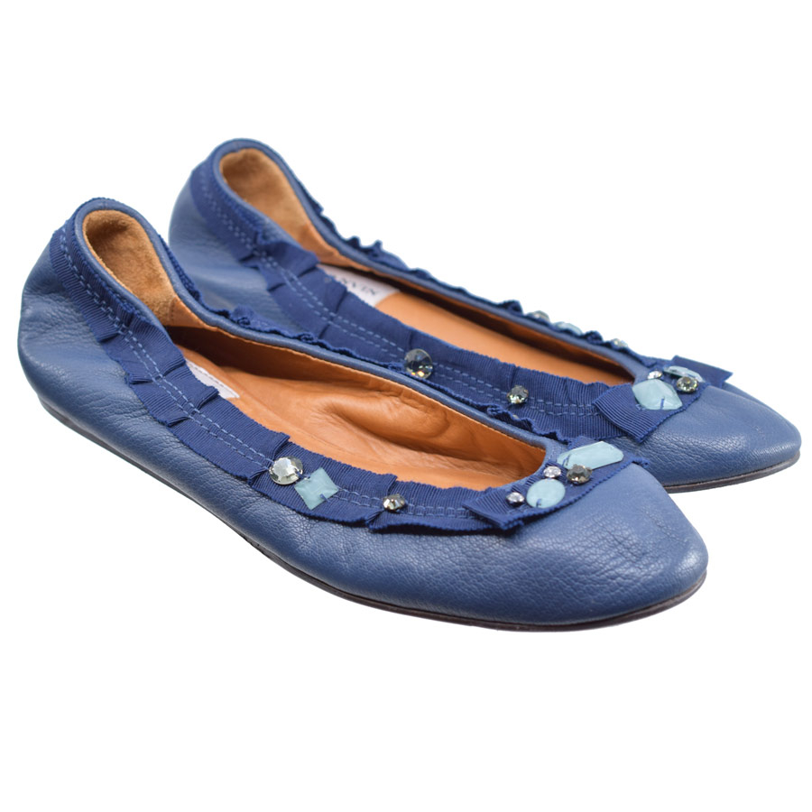 lanvin-blue-leather-beaded-flats