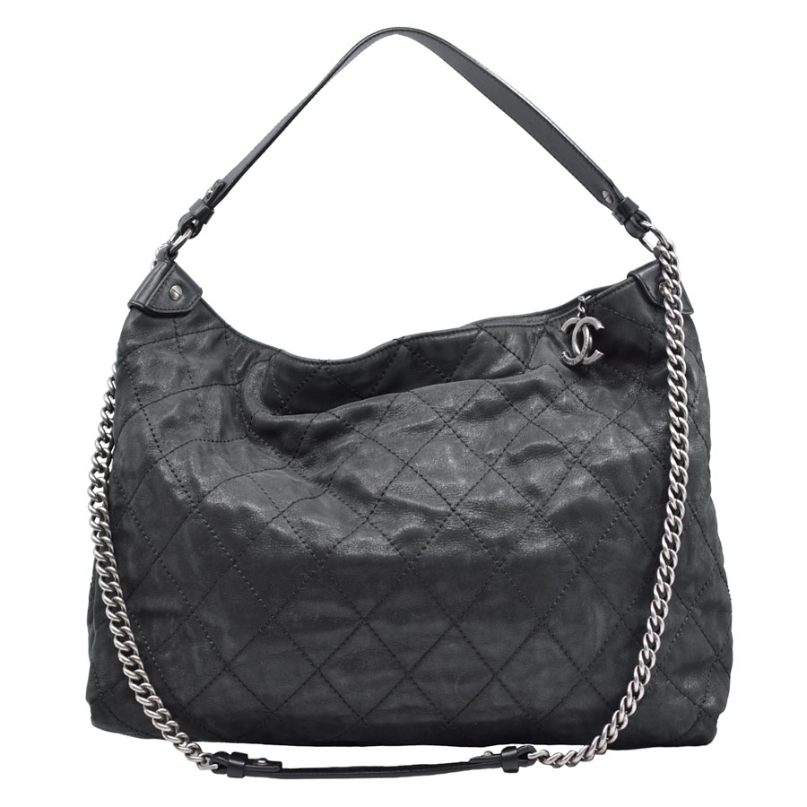 chanel-quilted-shoulder-chain-bag-1