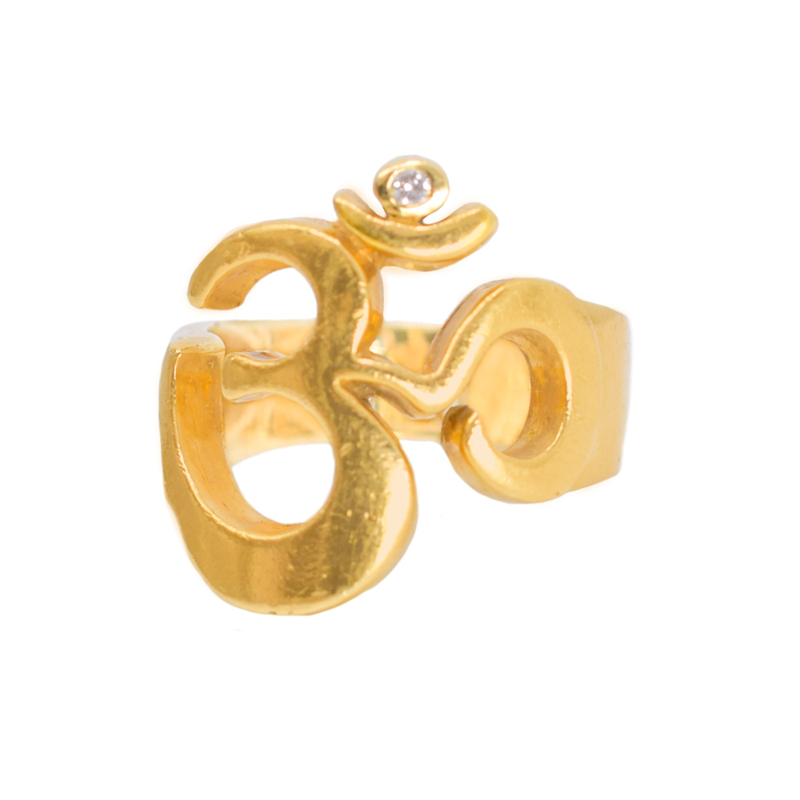 unsigned-om-18k-yellow-gold-diamond-ring-1