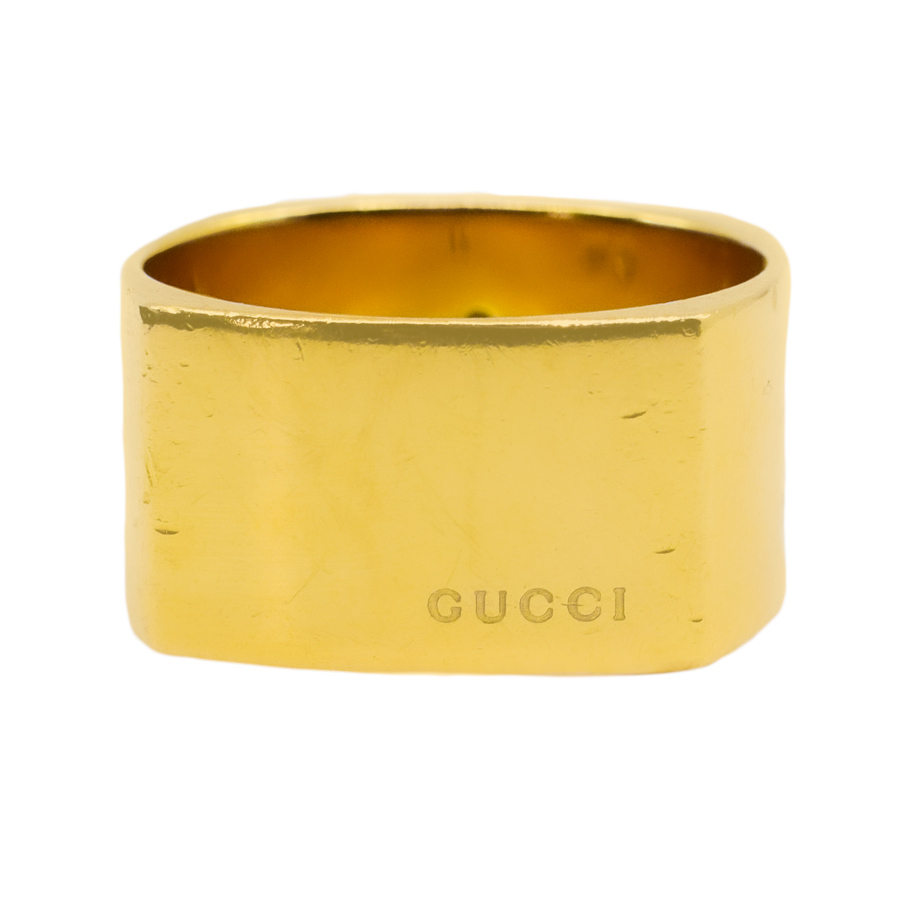gucci-yellow-gold-chunky-squared-ring-1