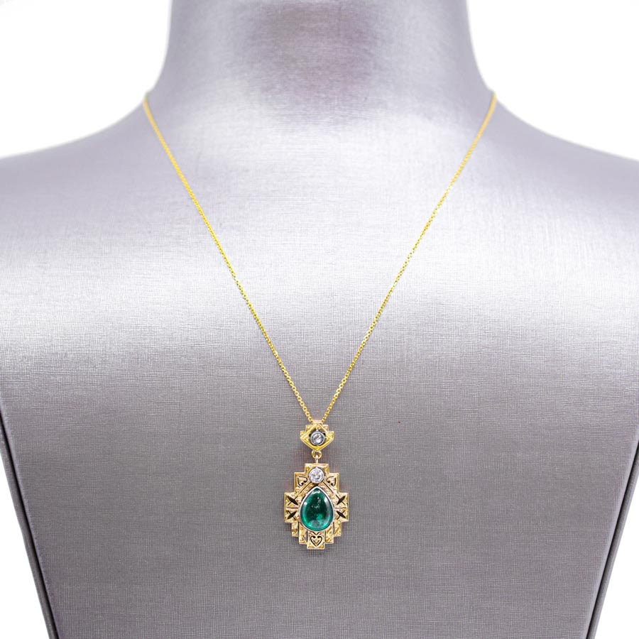 vintage-cabachon-emerald-diamond-yellow-gold-funky-pendant-necklace-1