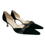 manoloblahnik-black-suede-pump