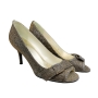 stuartweitzman-pewter-gold-metallic-pump